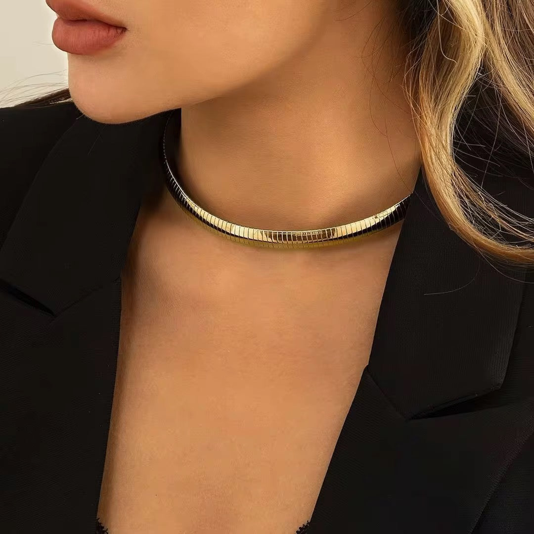 Thick Round Choker