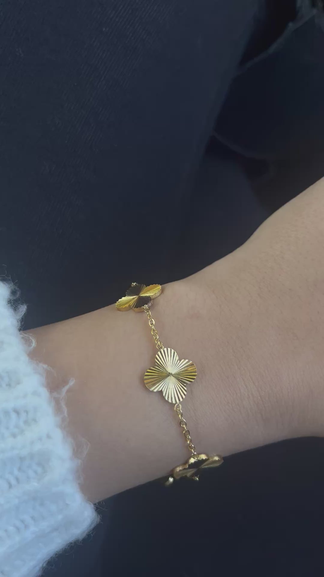 Clover Gold Bracelet